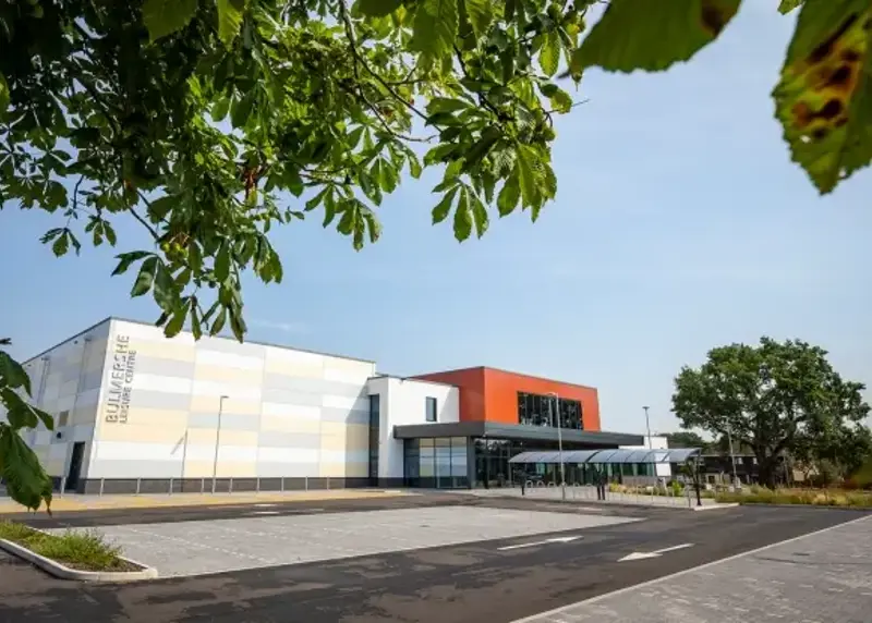 External view of Bulmershe Leisure Centre