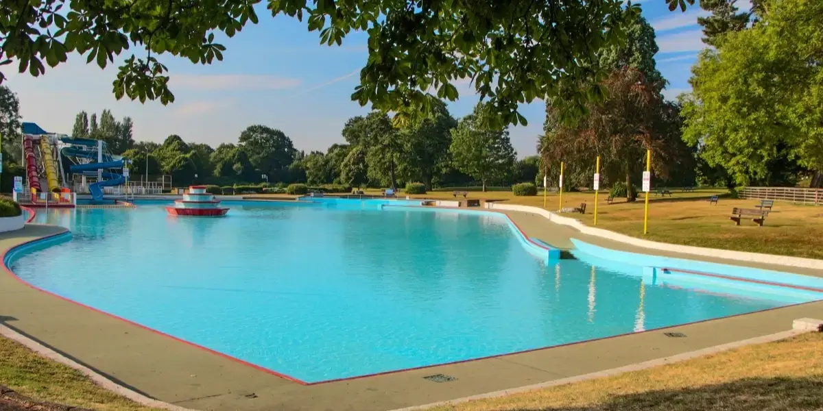 Wide angle view of Aldershot Lido