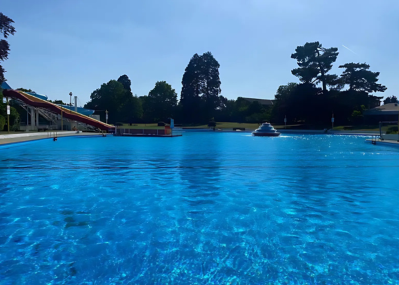 Lido Pool Two Column Single Image