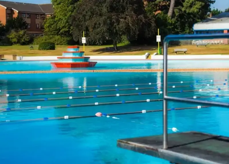 Lane swimming at Aldershot Lido