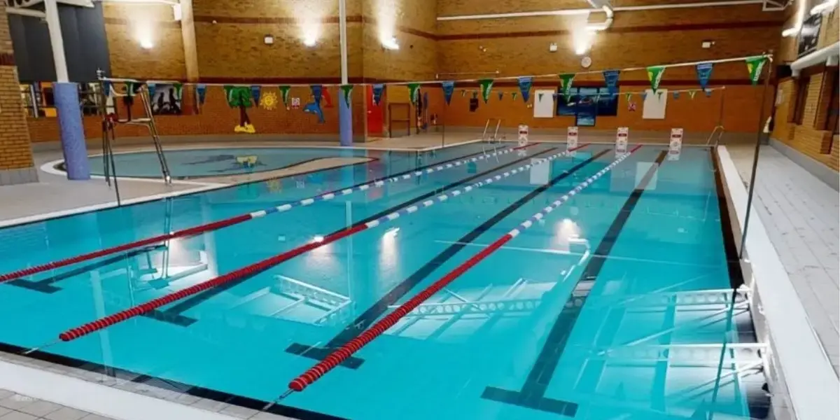 Swimming pool at Risborough Springs